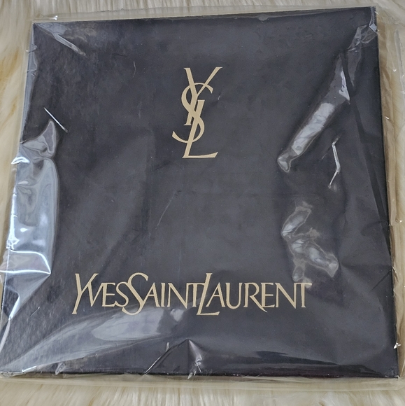❣️Yves Saint Laurent Hankerchief❣️ - Picture 2 of 4